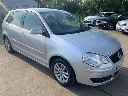 VOLKSWAGEN POLO 1.4 S 5dr
